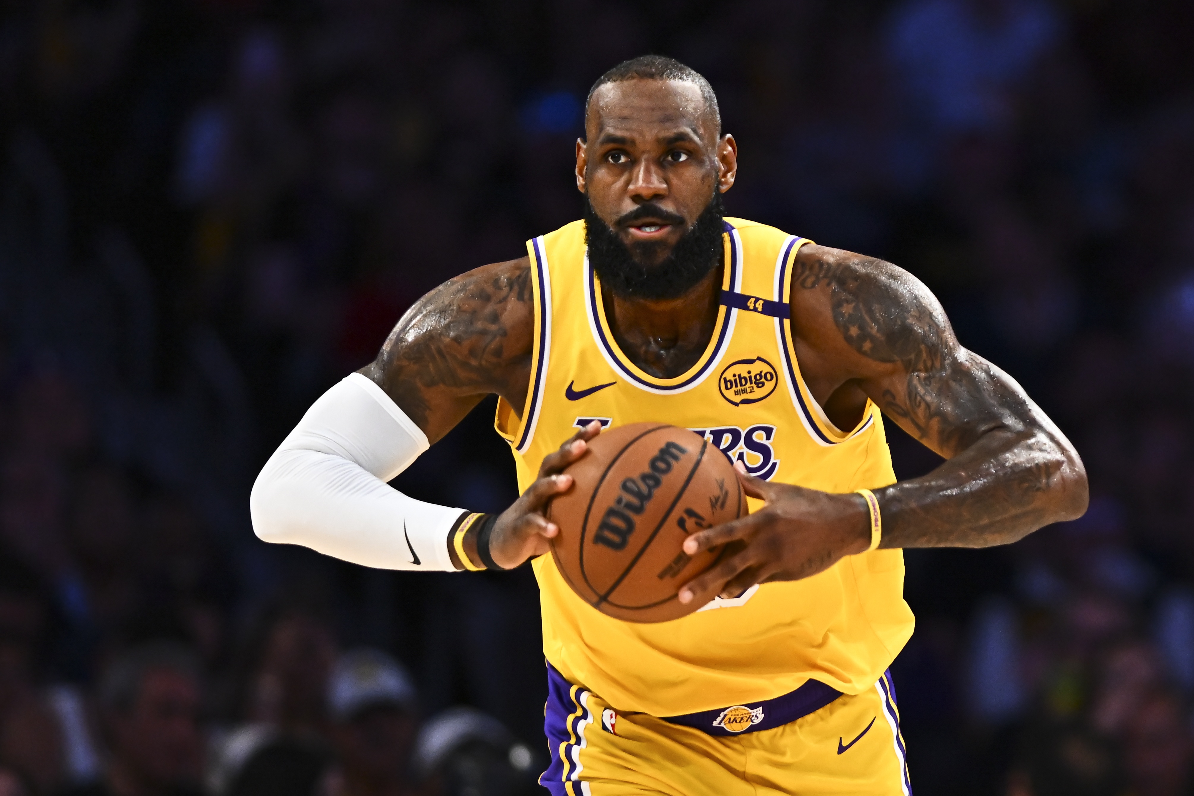 爱游戏平台-赛地聚焦：NBA季后赛清晨热度飙升，广厦男篮篮板制胜，话题不断，纪律约束更严格的简单介绍